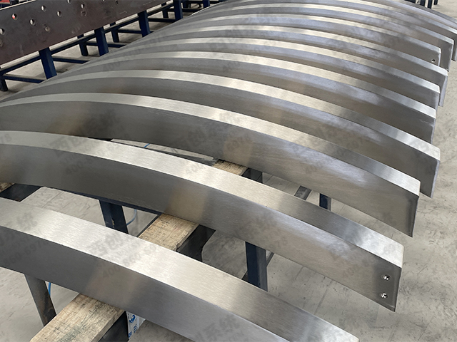 316L精致不銹鋼型材（彎?。? height=